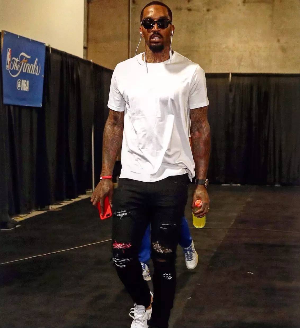 英超球员专访：凯恩谈赛季目标,（英超专访：凯恩畅谈赛季目标）